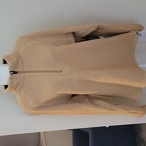 BACKCOUNTRY NWT WOMEN'S QUARTER ZIP PULLOVER....2X